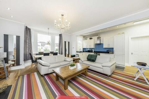 2 bedroom flat for sale, Grange Road, London W5