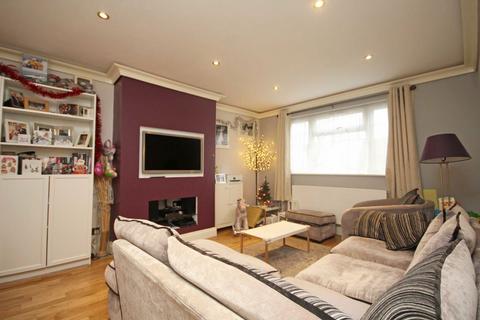 2 bedroom flat to rent, Ashbourne Road, London W5