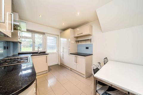 2 bedroom flat to rent, Ashbourne Road, London W5