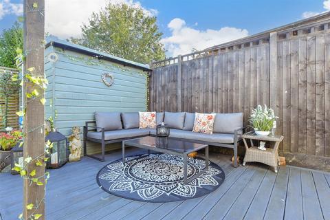 20 Cruden Road, Gravesend, DA12 4HD