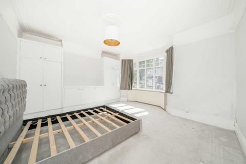 2 bedroom flat for sale, Loveday Road, London W13