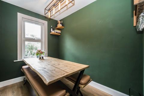 13a Midhurst Road, London, W13 9XS