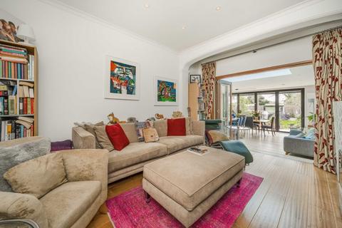 12 Gloucester Road, London, W5 4JB