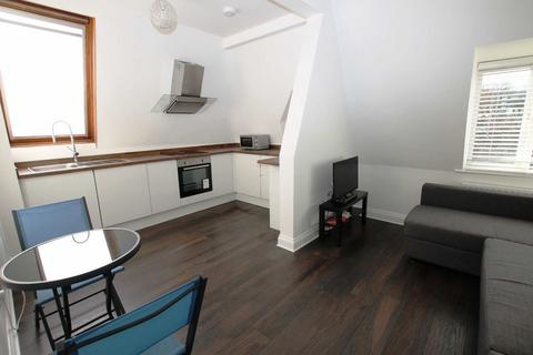 1 bedroom flat for sale, Boston Manor Road, Brentford TW8