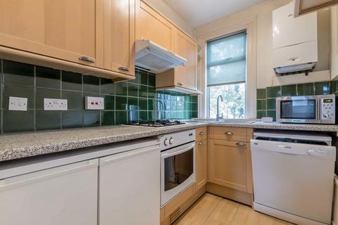 1 bedroom flat to rent, Laurel Gardens, London W7