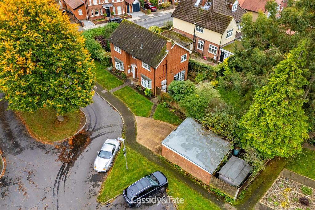 1 Sefton Close Drone 11.jpg