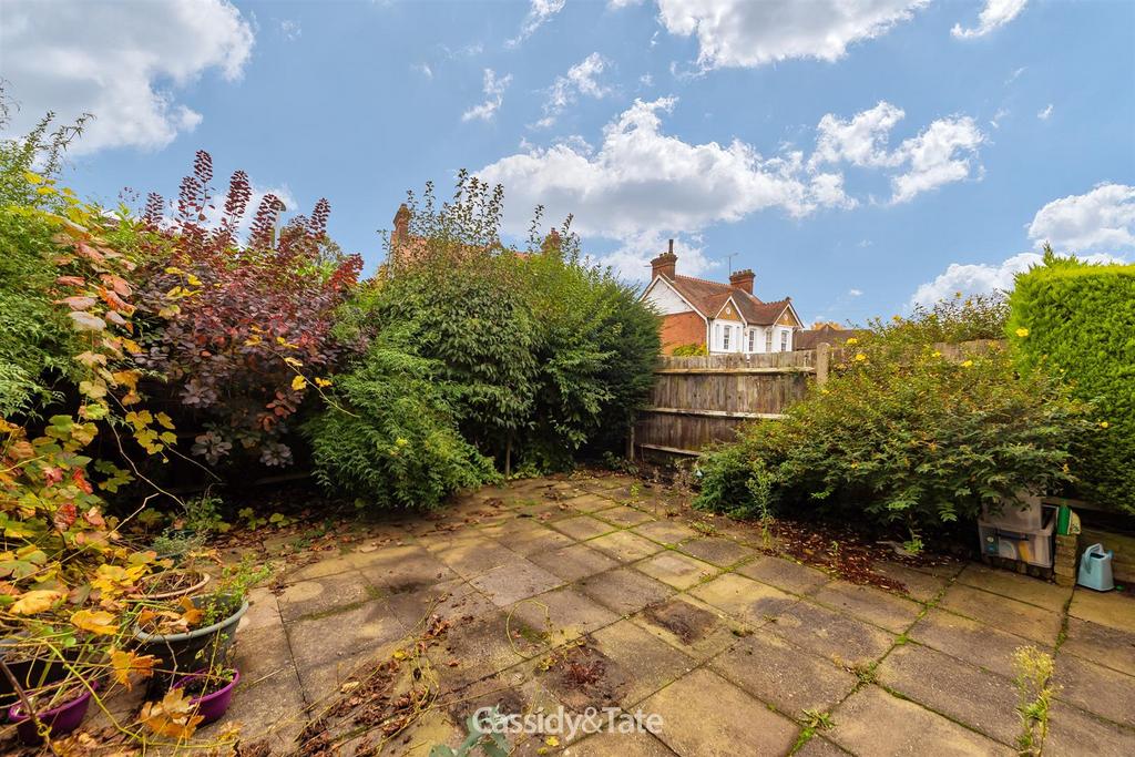 1 Sefton Close 33.jpg