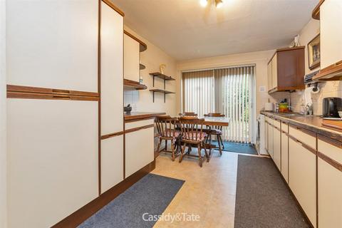 1 Sefton Close, St Albans, AL1 4PF