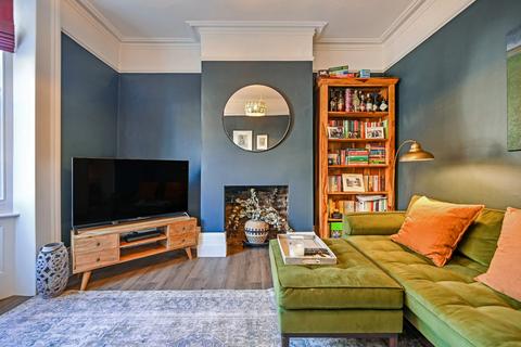 46 Albert Road, Ashford, TN24 8NU