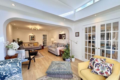 10 Kittoe Road, Sutton Coldfield, B74 4SA