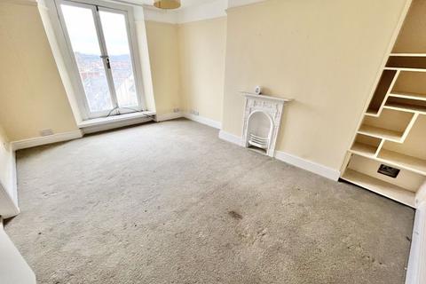 1 bedroom apartment for sale, Church Walks, llandudno