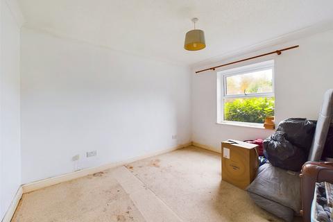 1 bedroom apartment for sale, Rosebery Road, Dursley, Gloucestershire, GL11