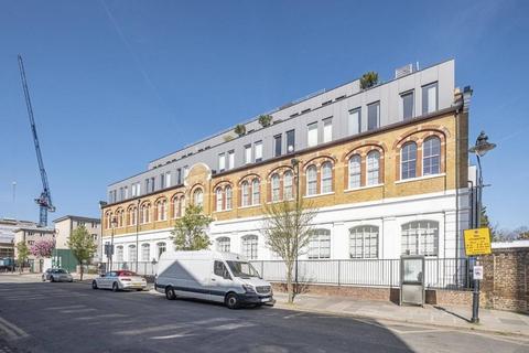 2 bedroom flat to rent, Canterbury House, London NW6