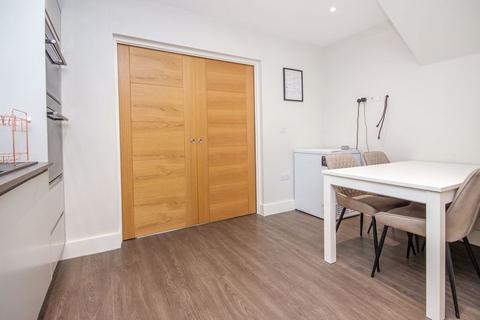 8 Beckley Walk, Totton, Southampton, SO40 9NE