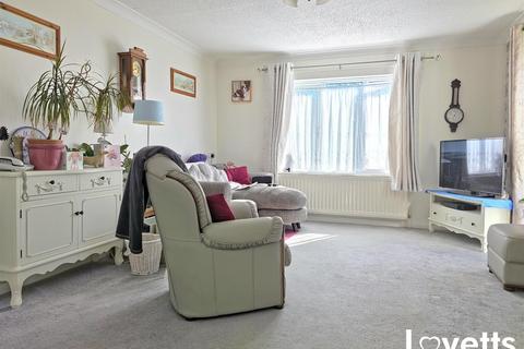1 bedroom flat for sale, Ferndale Court, Birchington, CT7