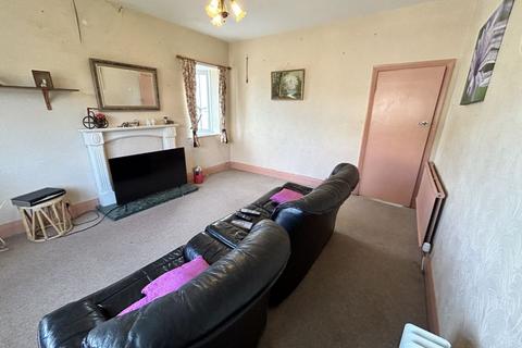 2 bedroom semi-detached bungalow for sale, Penrhyn Isaf Road, Penrhyn Bay