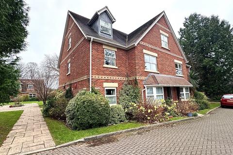 2 bedroom apartment to rent, St Peters Road, Lower Parkstone, Poole, BH14 0PB