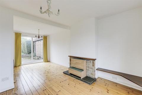 65 Abbey Road, Beeston, Nottingham, NG9 2HP