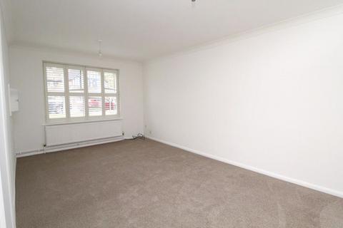 1 bedroom apartment to rent, Rayleigh Road, Brentwood CM13