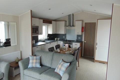 2 bedroom lodge for sale, Chichester Lakeside Holiday Park