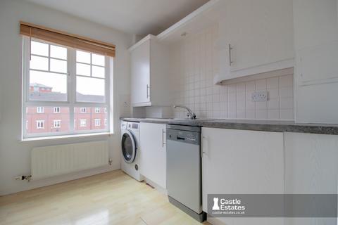 2 bedroom flat for sale, Seymour Court, Raleigh Street, NG7 4DG