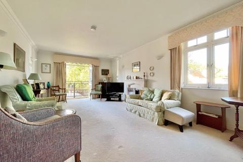 2 bedroom apartment for sale, Church Road, Esher