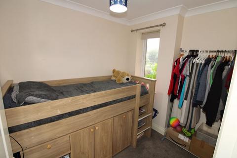 Flat 5, Isabella Apartments, 24 Diceland Road, Banstead, SM7 2ET