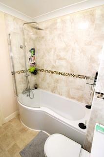 Flat 5, Isabella Apartments, 24 Diceland Road, Banstead, SM7 2ET