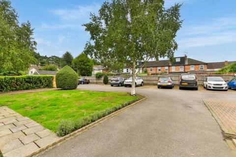 Flat 5, Isabella Apartments, 24 Diceland Road, Banstead, SM7 2ET