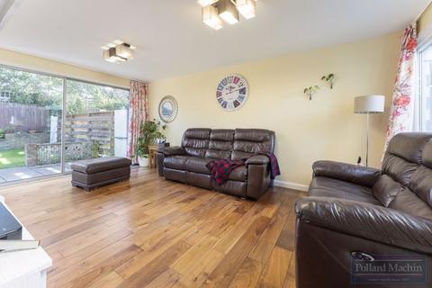 7 Willow Mount, Croydon, CR0 5LD