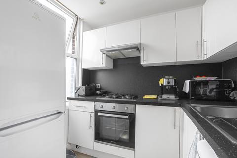 2 bedroom flat for sale, Enfield , EN3 4AW