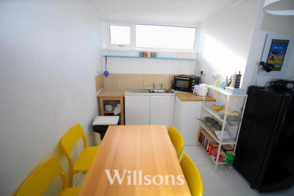 Dining-kitchen area.jpg