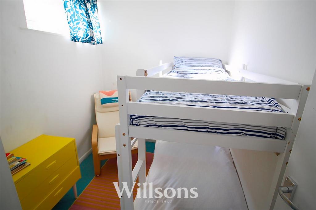 Bedroom 2.jpg
