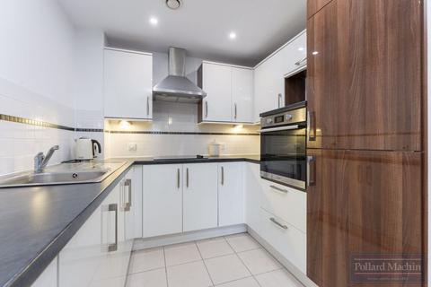 1 bedroom retirement property for sale, Limpsfield Road, Sanderstead, Surrey