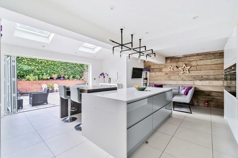 8 Appledown Close, Alresford, SO24 9ND