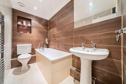 8 Appledown Close, Alresford, SO24 9ND