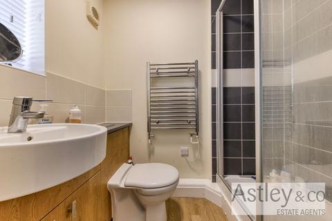 41 Bryony Way, Attleborough, NR17 1QL