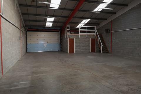 Property to rent, LIGHT INDUSTRIAL UNIT ON AN ESTABLISHED ESTATE TO LET