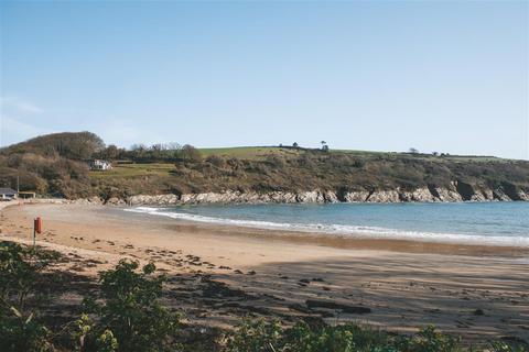 2 bedroom apartment for sale, West Bay, Falmouth TR11