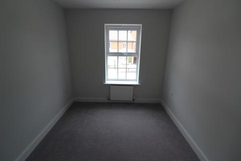 3 bedroom house to rent, Harvest Road, Market Harborough