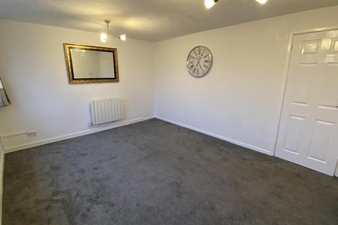 2 bedroom apartment to rent, Greendale Road, Coventry CV5