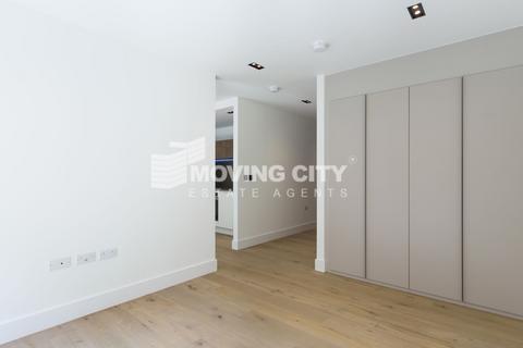 Studio for sale, Exchange Gardens, London SW8