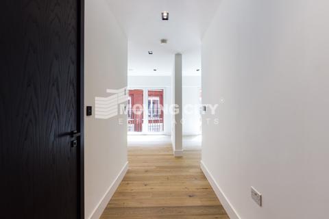 Studio for sale, Exchange Gardens, London SW8