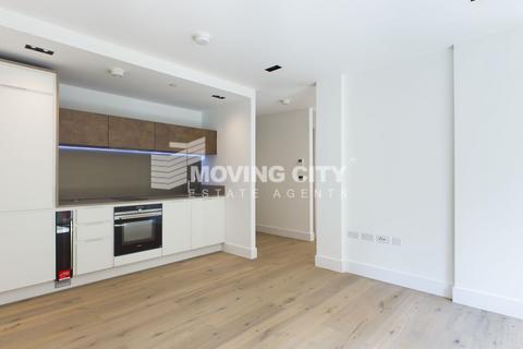 Studio for sale, Exchange Gardens, London SW8