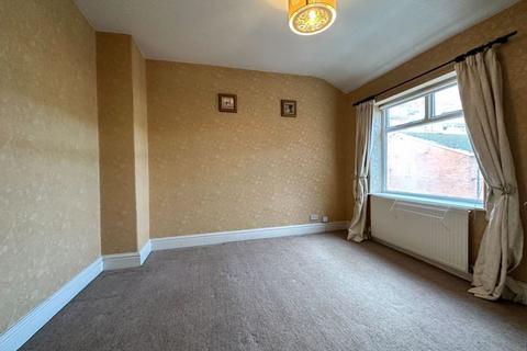 2 bedroom terraced house to rent, Wellington Street, Southport PR8