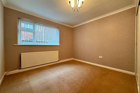 2 bedroom apartment to rent, Weld Road, Southport PR8