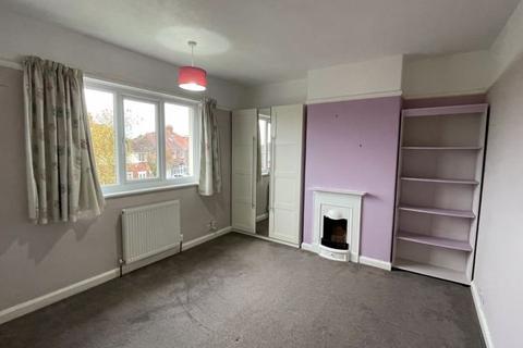 3 bedroom semi-detached house for sale, Daisybank Crescent, Walsall, WS5 3BH