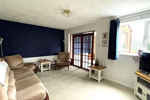 3 bedroom terraced house for sale, Kingshayes Road, Aldridge, Walsall, WS9 8RZ