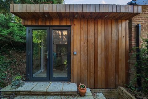 27 Beech Road, Alresford, SO24 9JS