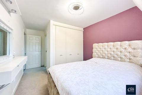28 Grange Drive, Streetly, Sutton Coldfield, B74 3DT
